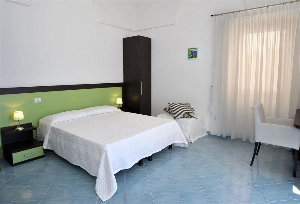 Alojamento de Acomodação e Pequeno-almoço Casa Nilde 3*